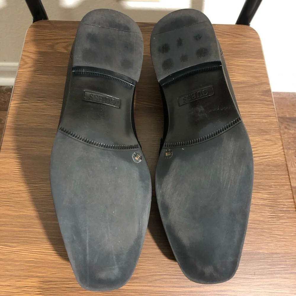 GUESS Men’s Workwear Slip On Size 11M Casual Black Loafer Dress Shoes Traveling
